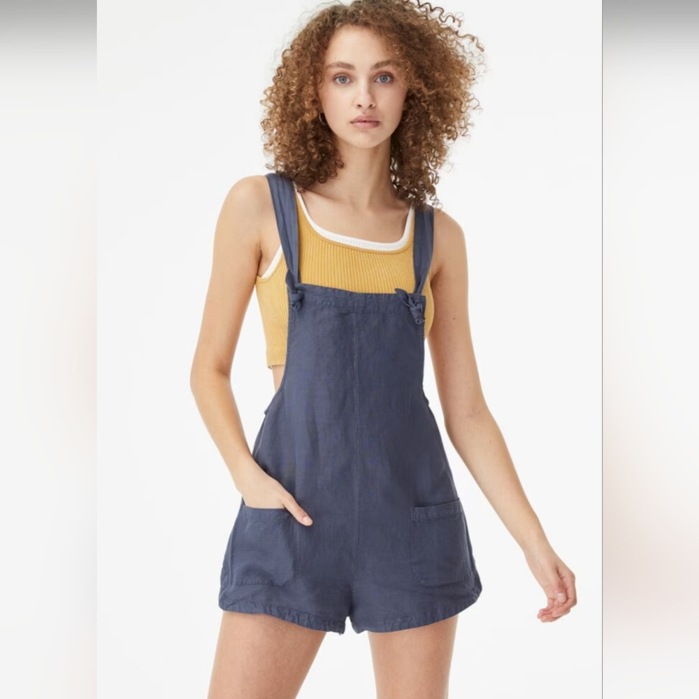 Aeropostale Navy Blue Overall Style Romper Adjustable Tie Straps Pockets Size M